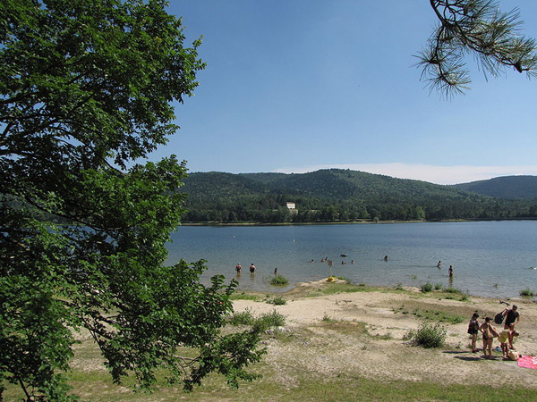Lac de Saint-Ferréol