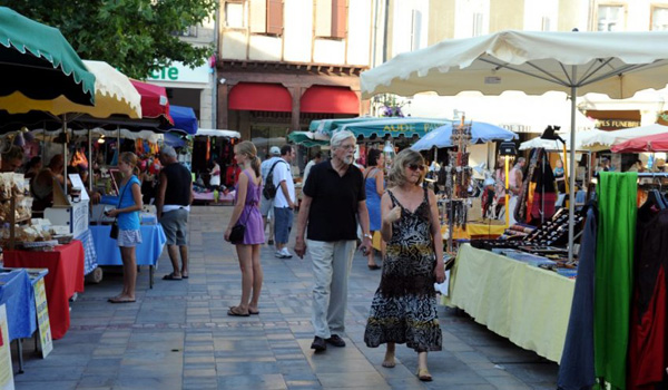 Les marchés nocturnes de l'été dans l'Aude